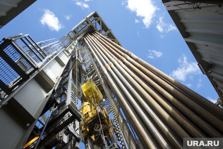 Специалисты «дочки» «Газпрома» рассказали, как добывается сложный газ на глубине четырех км