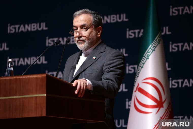 Глава МИД Ирана передаст Путину письмо от верховного лидера