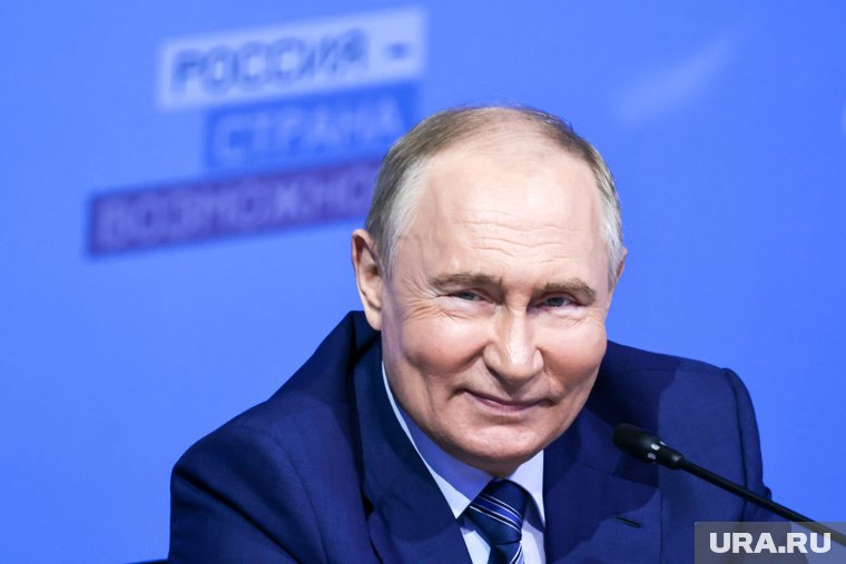 Путин заинтриговал неожиданной остановкой перед Аляской