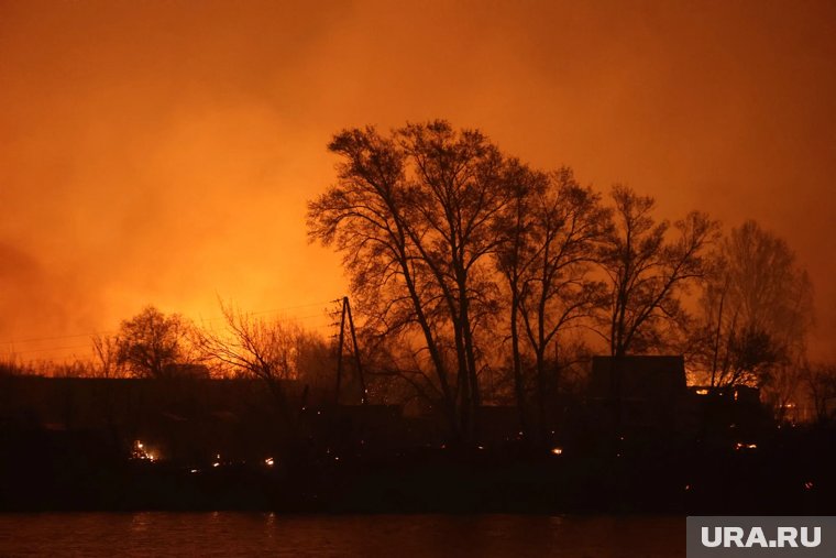 Курганцы получили сообщения об опасной погоде