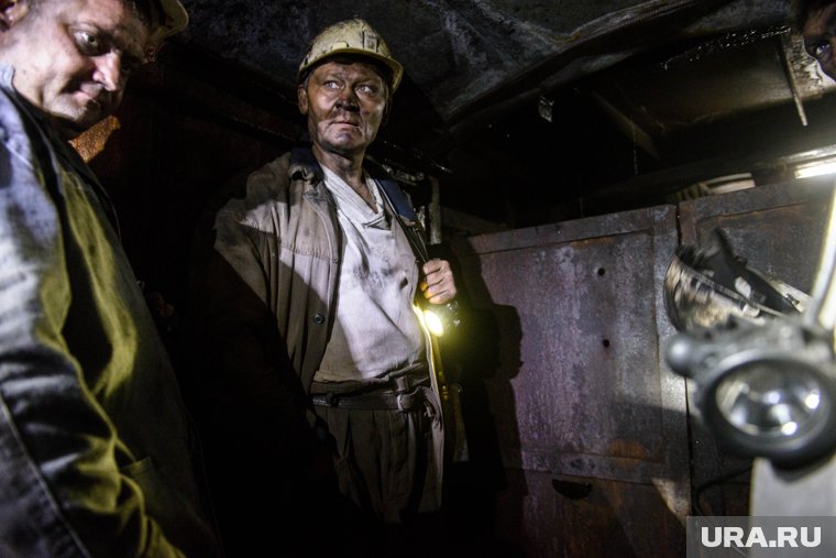 Базовую отрасль экономики спасут от краха