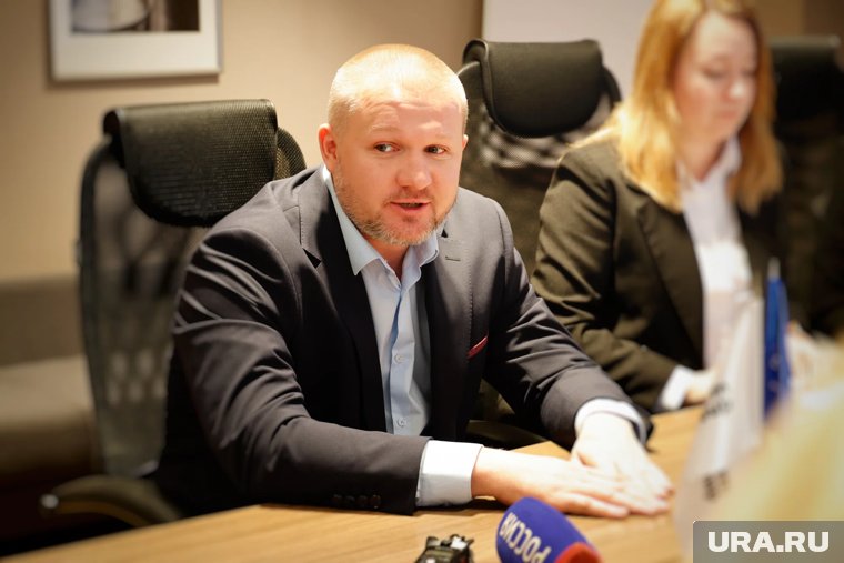 В Кургане фармзавод «Синтез» официально представил топ-менеджера Хайруллина