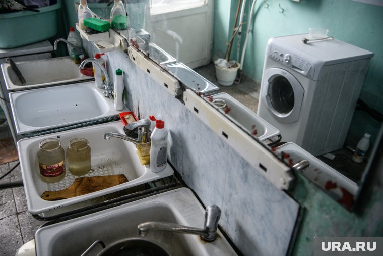 Проживание с дедушкой и общий душ: реалии самой дешевой аренды жилья в Кургане. Фото