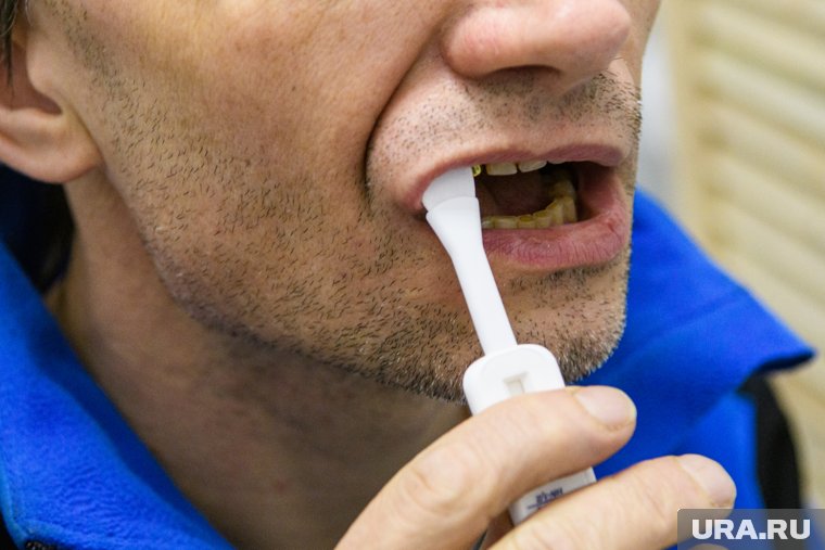 Онколог раскрыл, по каким симптомам можно распознать рак полости рта