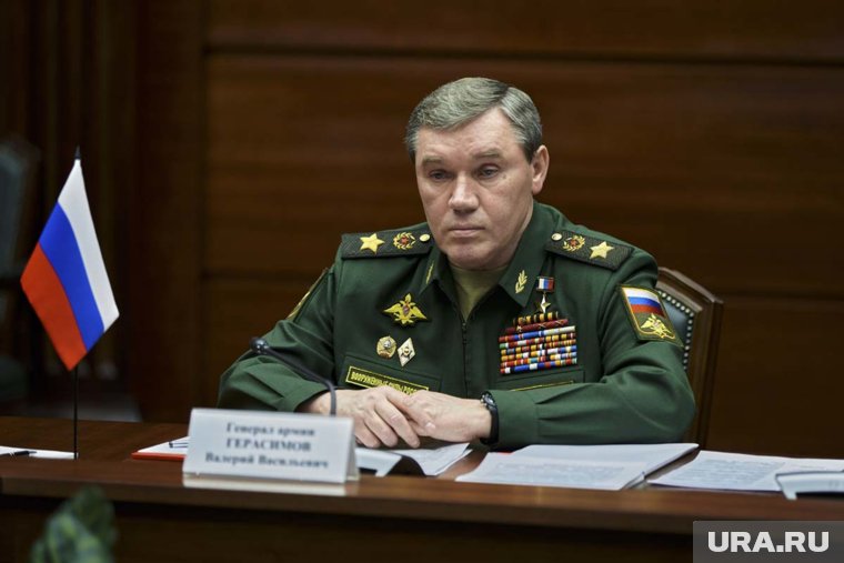 О чем рассказал Герасимов Путину после освобождения Курской области: полный доклад начальника генштаба