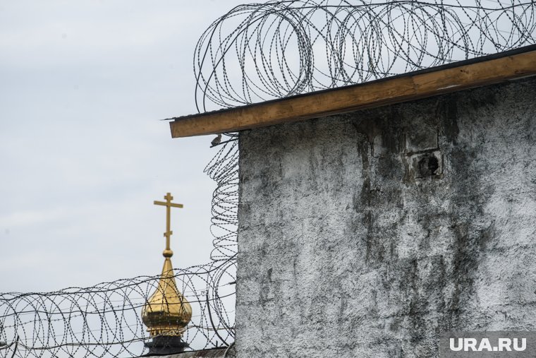 В самой страшной колонии Пермского края скончался насильник и убийца детей