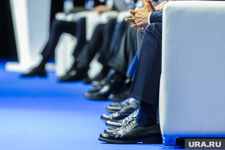 Из власти в бизнес: кто из тюменских топ-чиновников ушел в «частный сектор»