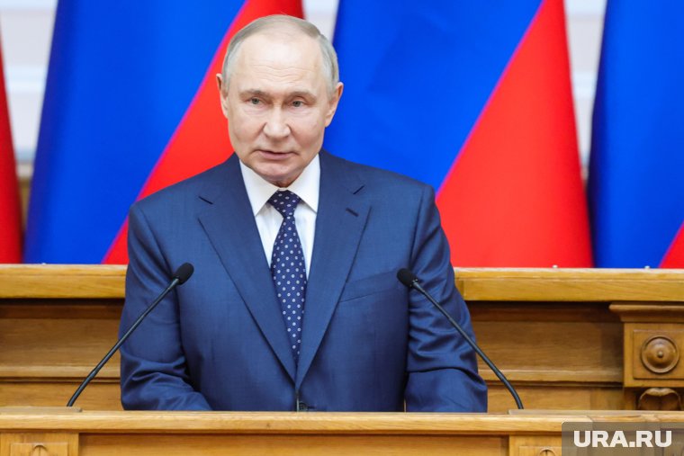 Путин призвал противостоять возрождению нацизма