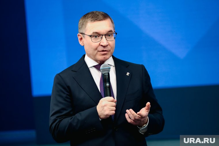 Якушев и Фальков проконтролируют ремонт студенческих общежитий