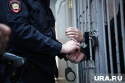 ОПГ вымогала деньги бойцов СВО: десятки возможных членов банды арестовали