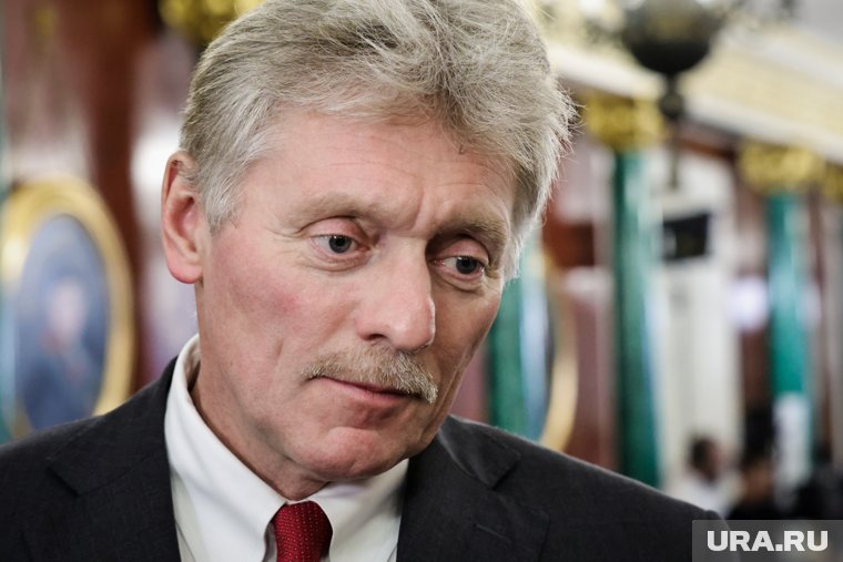 В Кремле отреагировали на угрозу Трампа, адресованную Медведеву