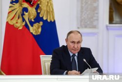 «Орешник» способен поразить всю Европу, ракету поставят на вооружение: что сказал Путин на встрече с МО