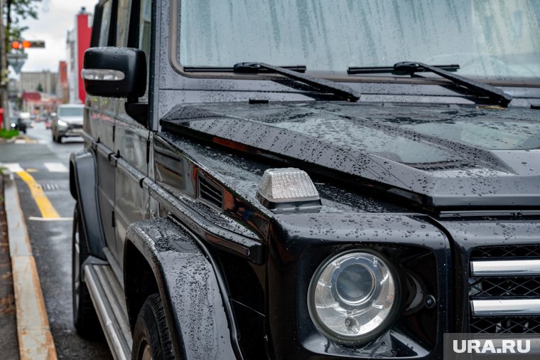 Курганец выставил на продажу внедорожник, как у Люси Чеботиной