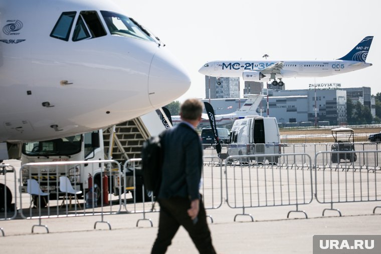 На замену Boeing и Airbus у России есть два-три года