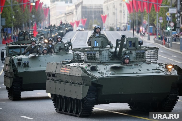 Техника, держащая в страхе Запад даже спустя 80 лет: в Москве прошла репетиция парада Победы. Фоторепортаж