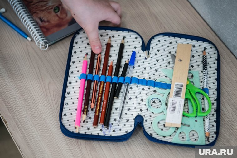 В Кургане стартует акция по сбору школьных вещей для детей из Краснодона