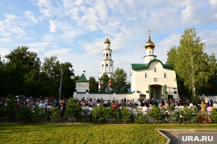 Зумеры уходят в монастырь
