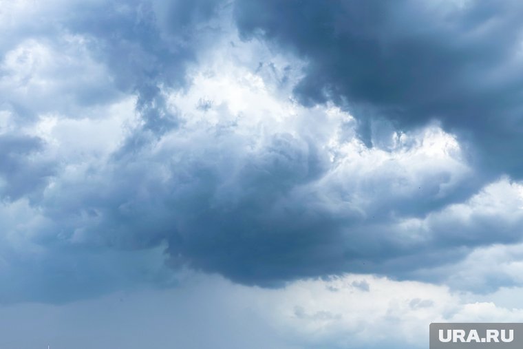 Мощный ураган срывает крыши домов в Сибири: что происходит в регионе. Карта, видео