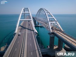 Более 1,5 тысячи машин встали на Крымском мосту: что известно о пробке и почему появляются огромные автозаторы