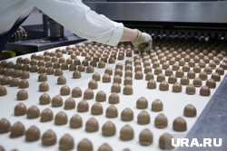 Врач раскрыл, станет ли человек алкоголиком, если будет есть конфеты с коньяком