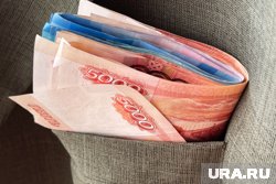 Курганец взял кредиты и занял деньги у шести знакомых, поверив лжесотруднице Роскомнадзора