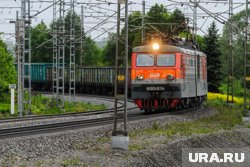 Мост рухнул на пассажирский поезд под Брянском, погибли люди: что известно к утру 1 июня