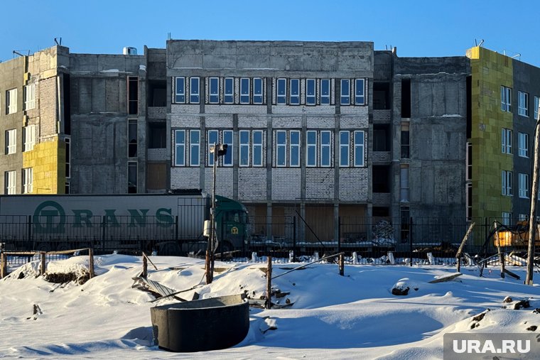 В Кургане будут судить бизнесмена, строившего скандальную школу в Заозерном