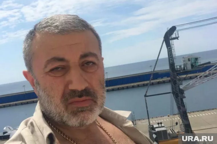 Михаила Хачатуряна признали виновным в насилии над дочерьми спустя 7 лет после смерти: полная история