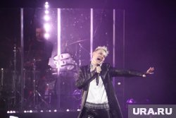 Shaman обменялся подарками с победителем «Интервидения»