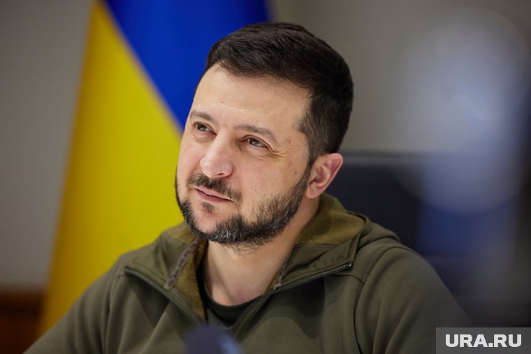Зеленский сторговался и готов вылетать в Вашингтон: Украина приняла новые условия сделки с США