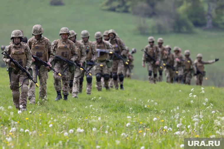 Украинские власти спешно бегут из городов ДНР