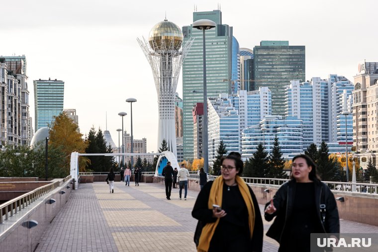 Россия отговорит Казахстан от курса в сторону Запада