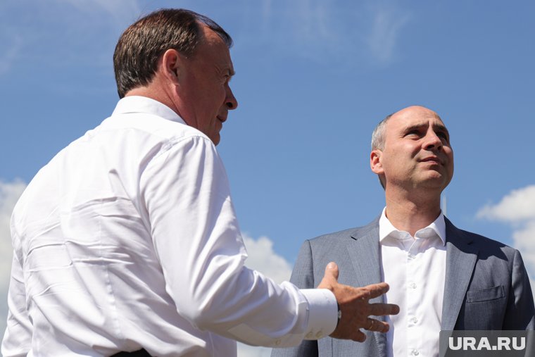 Паслер поручил мэру Екатеринбурга привести в порядок «убитую» улицу в центре. Фото