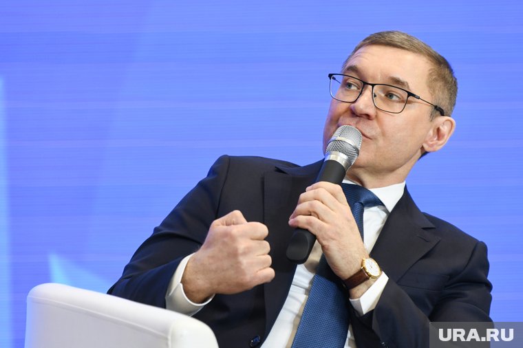 «Ведомости»: Якушев стал основным кандидатом на пост секретаря генсовета ЕР