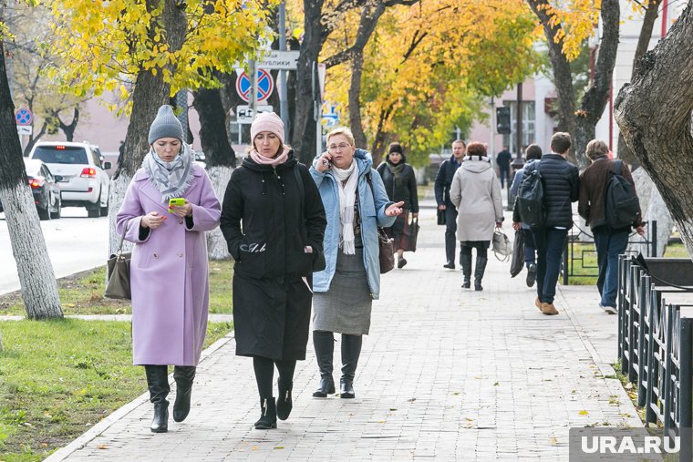 Стилист Влад Лисовец раскрыл, что должно быть в гардеробе каждой модницы этой осенью