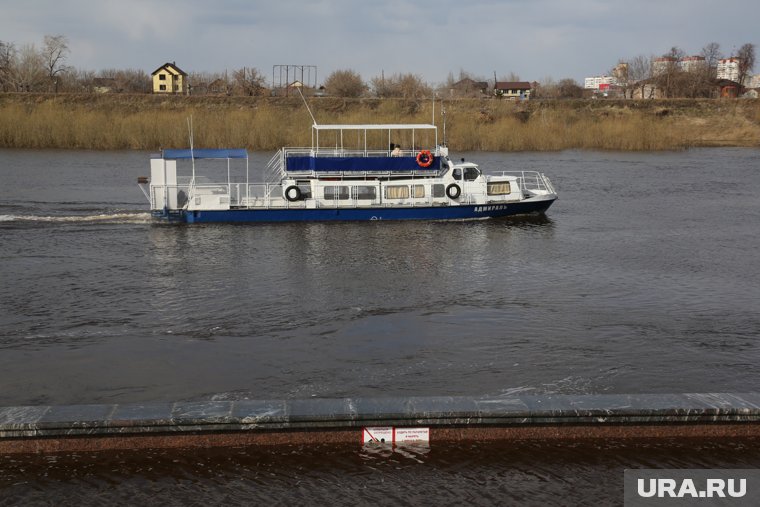В райцентре ЯНАО из-за непогоды перенесен речной маршрут
