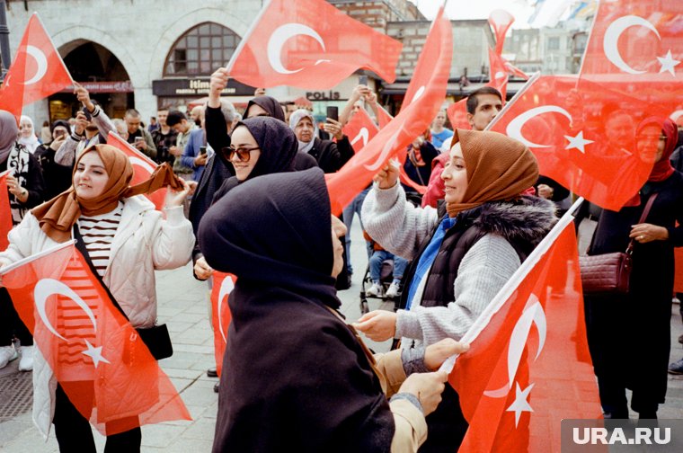 Недовольные Эрдоганом устроили массовые беспорядки в Турции: суть конфликта и все известное