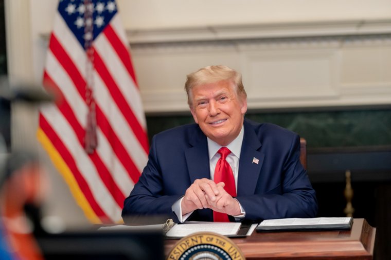 The Guardian: европейские лидеры направляются на встречу к Трампу в паническом состоянии