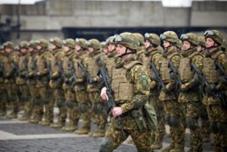 ВСУ терпят сокрушительное поражение, Киев экстренно мобилизует 122 тысячи человек: что происходит в зоне СВО