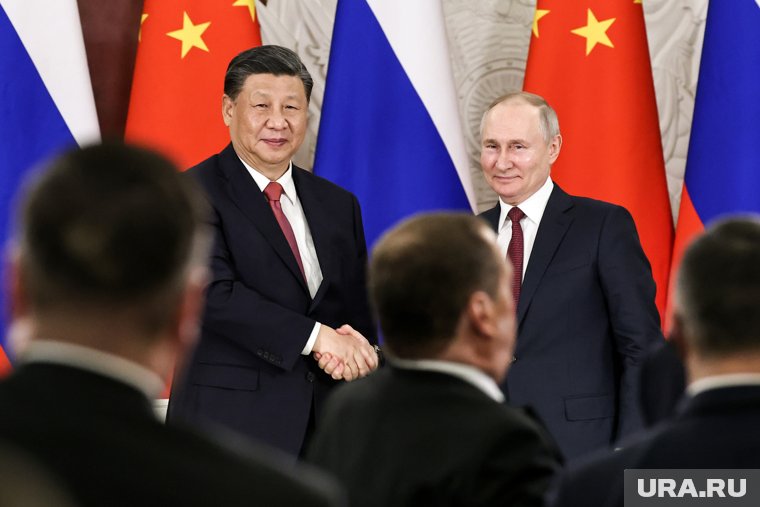 Путин и Си проговорили стратегию на саммит БРИКС, чтобы избежать споров с Моди