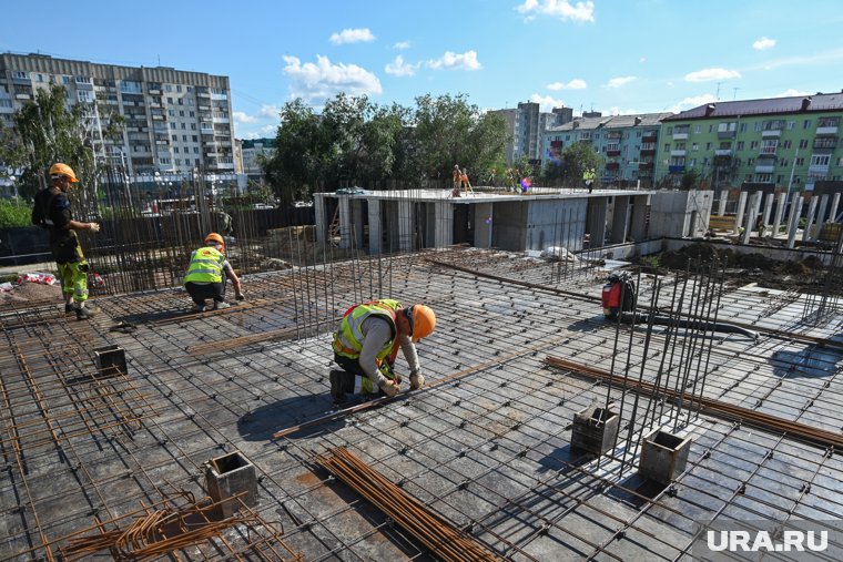 Стало известно, почему обрушилась часть строящегося ЖК в центре Кургане. Видео