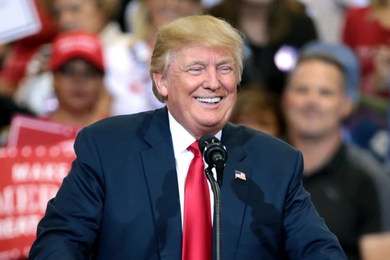 Трамп признался, что США отправили к побережью России атомные подлодки