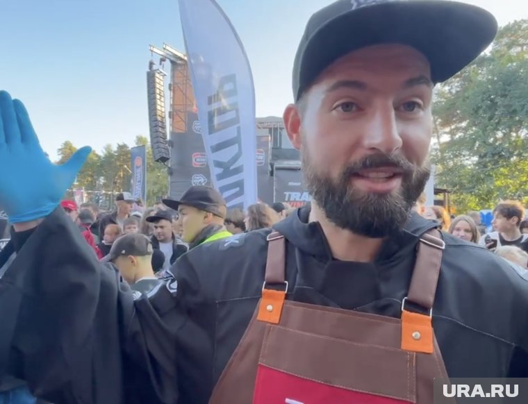 «Это потрясающе»: канадский вратарь челябинского «Трактора» описал атмосферу Traktor Winline Fest. Видео