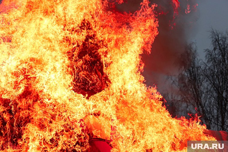 В Балашихе раздались взрывы, там горят складские помещения: оперативная информация, видео