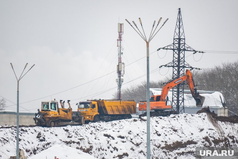 В ХМАО власти ищут подрядчика, которому за стройку одной дороги заплатят почти полтора миллиарда