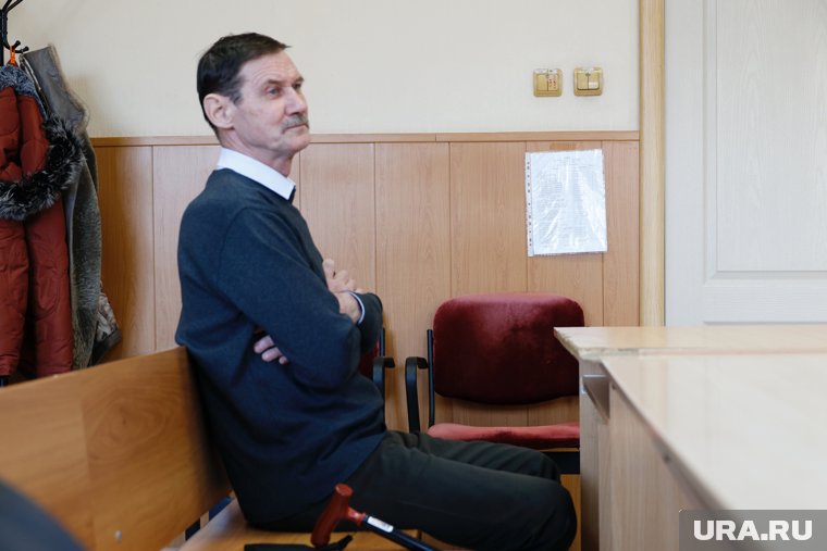 Экс-мэр Кургана Ситникова пришла на суд над бывшим директором УКС Мининым. Онлайн-трансляция