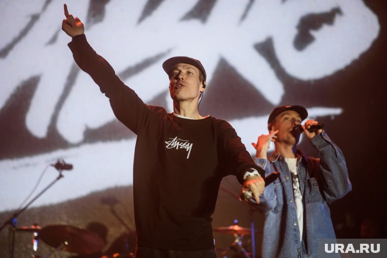 Группа Dabro с хитом «На часах ноль-ноль» выступит бесплатно в Пермском крае. Афиша