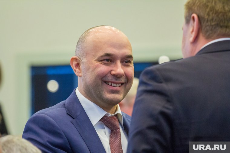 В мэрии Сургута выросло число чиновников из Лангепаса