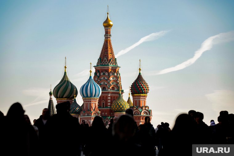 Москву атаковали дроны ВСУ, жители сообщают о взрывах в домах: что известно на данный момент