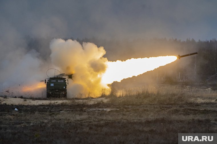ВСУ массово атаковали Рыльск ракетами HIMARS: что известно к этому часу